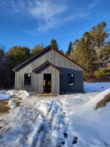 2126 Us Highway 1 Sullivan ME 04664