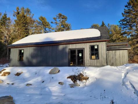 2126 Us Highway 1 Sullivan ME 04664