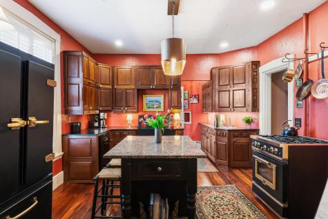 63 Federal Street Wiscasset ME 04578