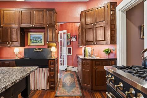 63 Federal Street Wiscasset ME 04578