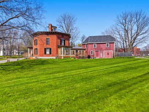 63 Federal Street Wiscasset ME 04578