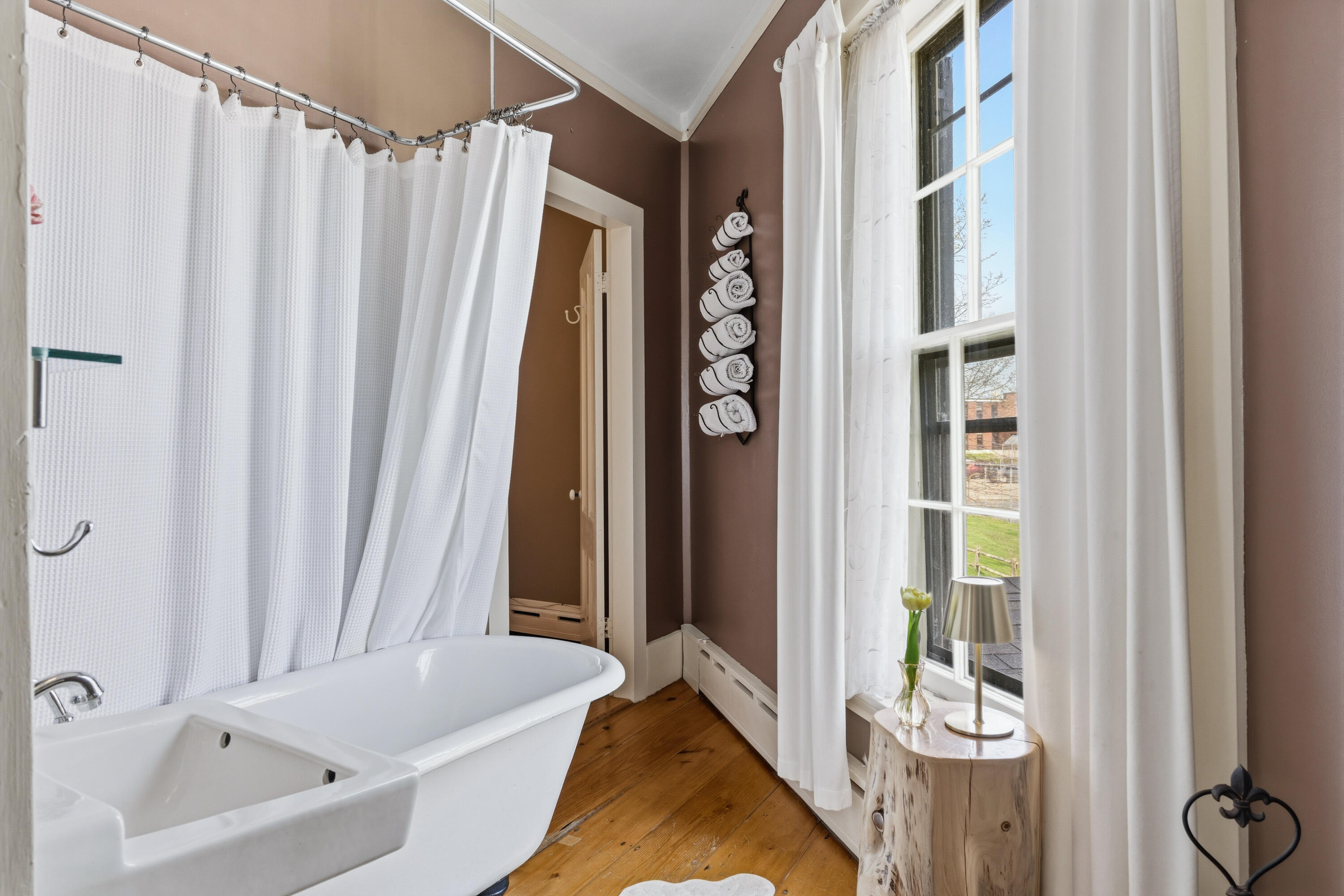 63 Federal Street Wiscasset ME 04578