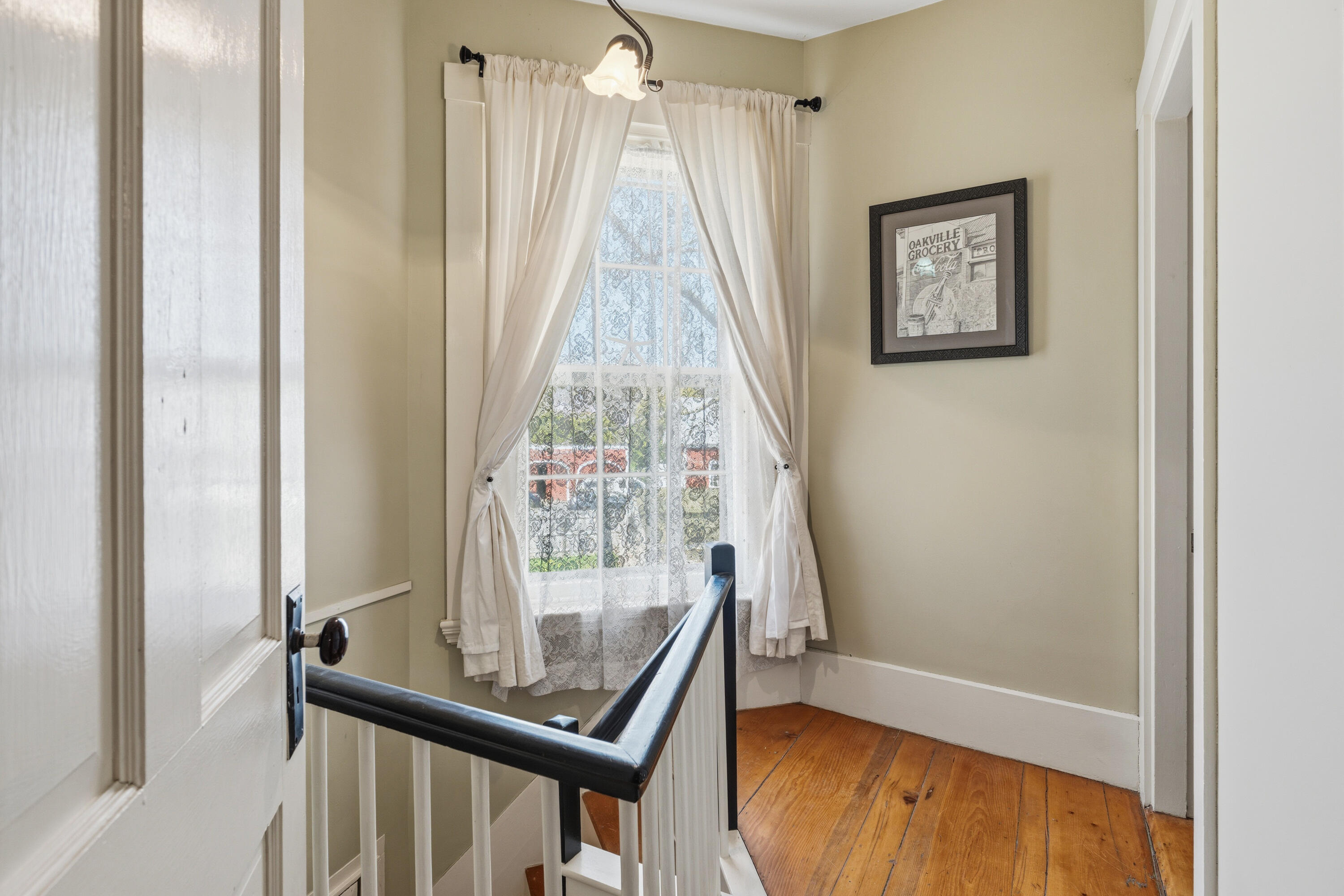 63 Federal Street Wiscasset ME 04578