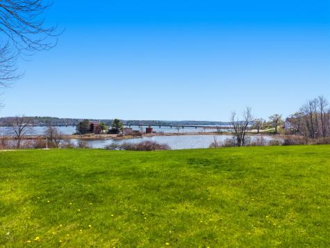 63 Federal Street Wiscasset ME 04578