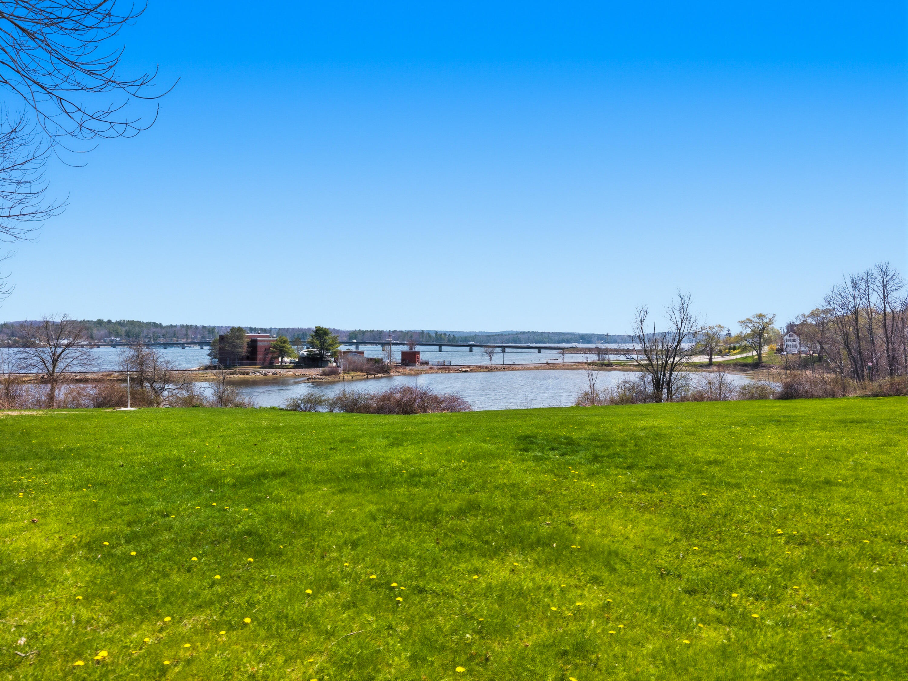 63 Federal Street Wiscasset ME 04578