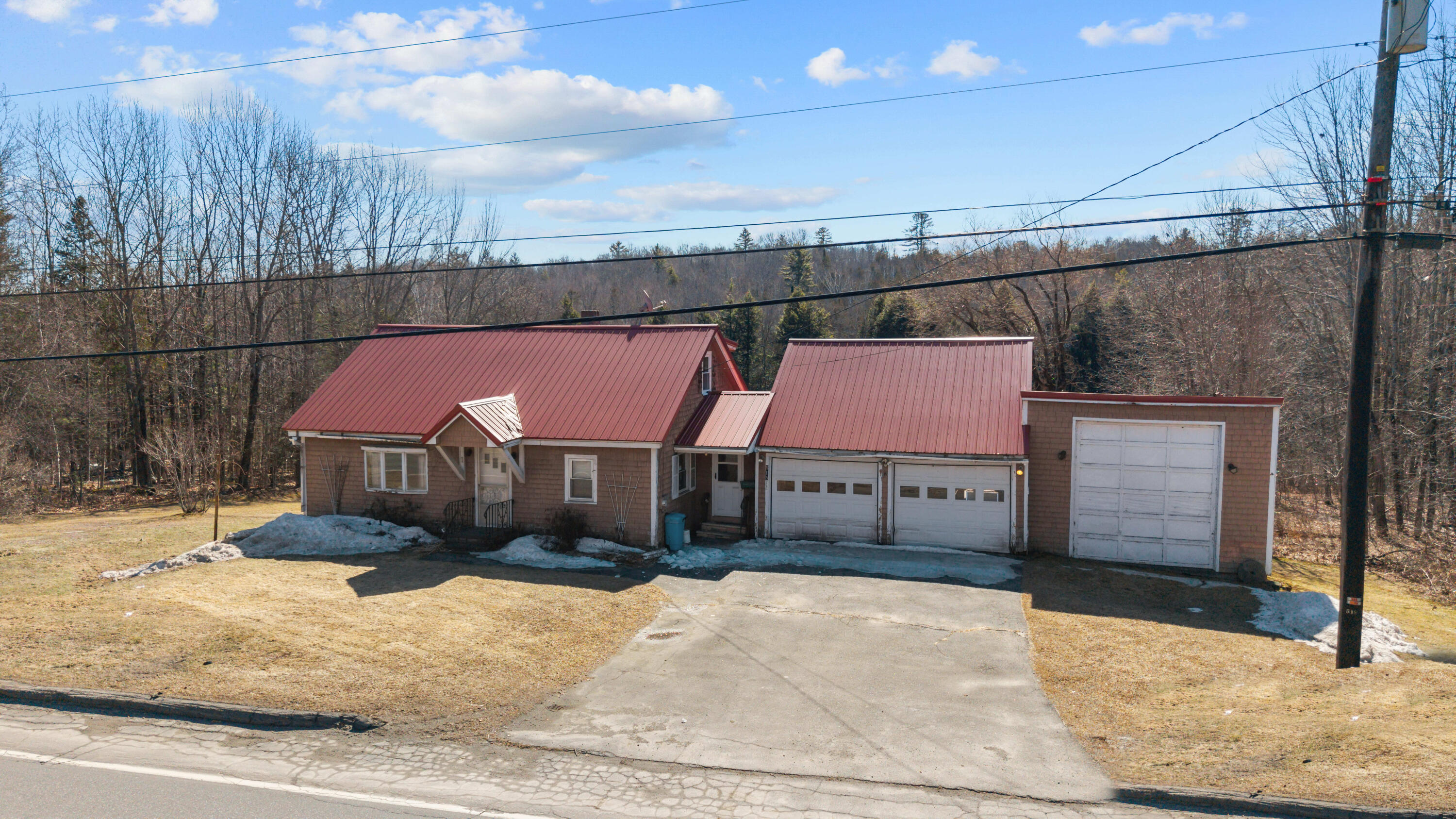 515 Water Street Guilford ME 04443