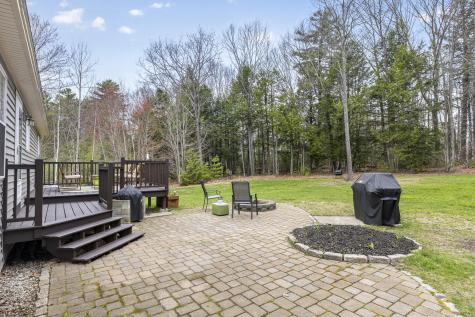 40 Rustic Way New Gloucester ME 04260