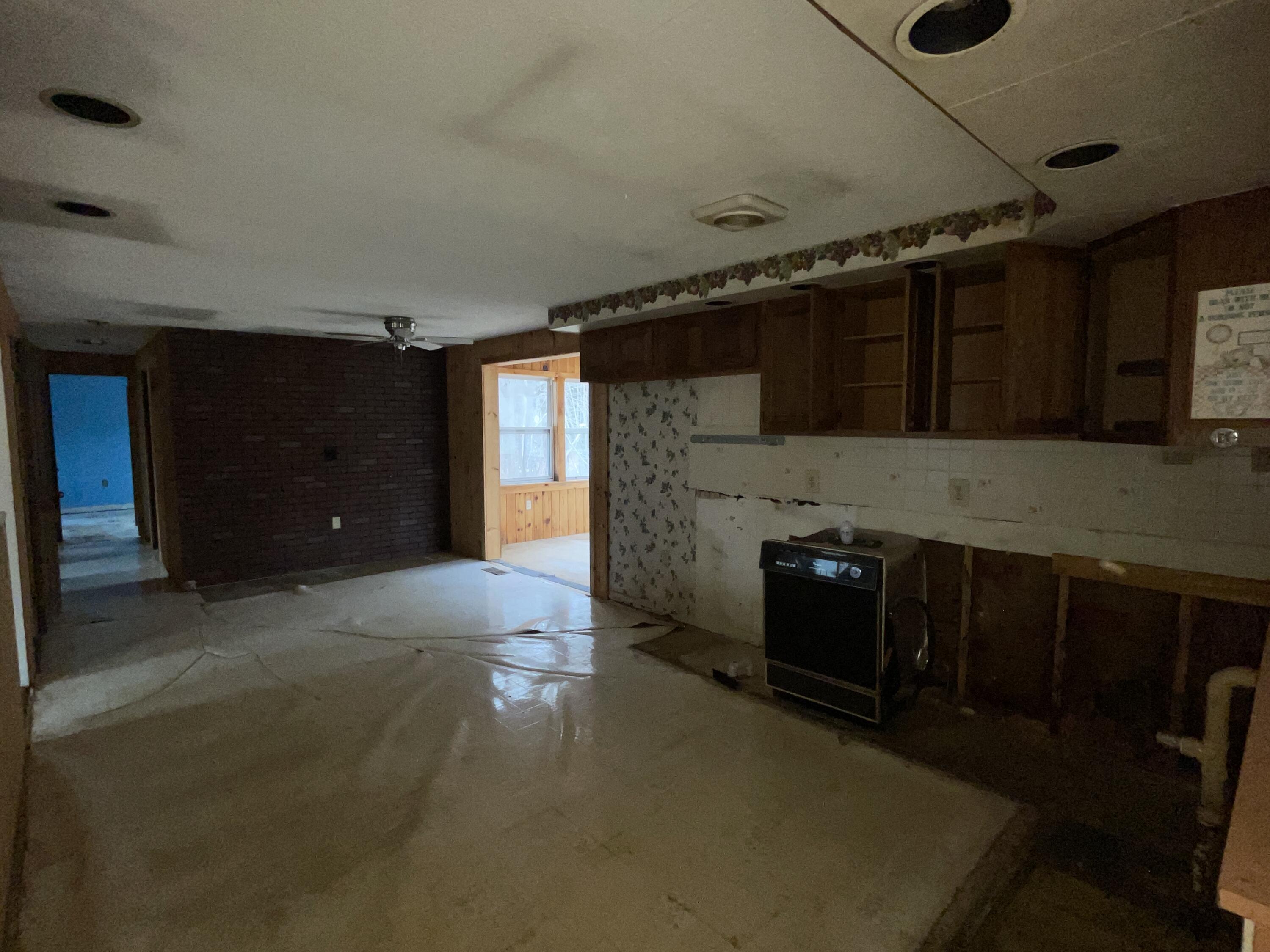 22 Robins Way Turner ME 04282