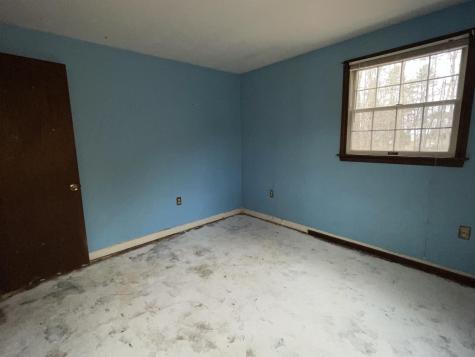 22 Robins Way Turner ME 04282