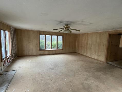 22 Robins Way Turner ME 04282