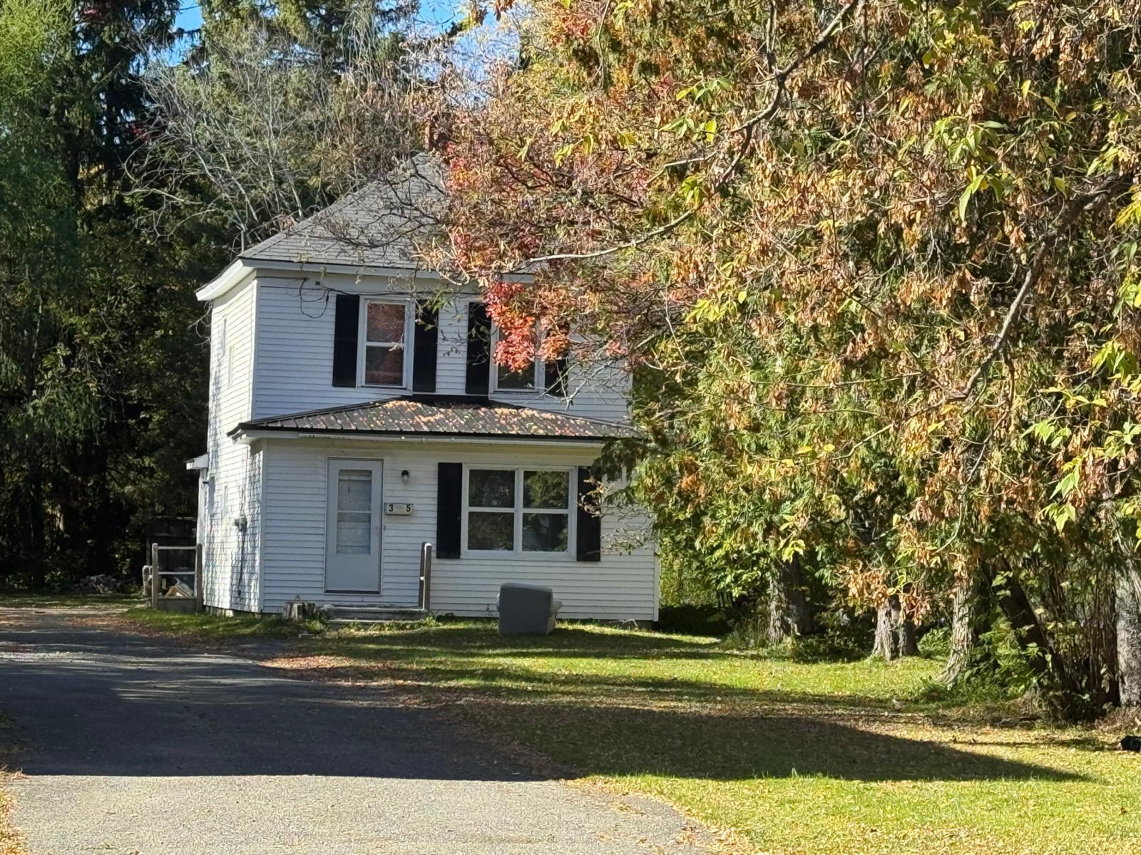35 Dyer Street Presque Isle ME 04769