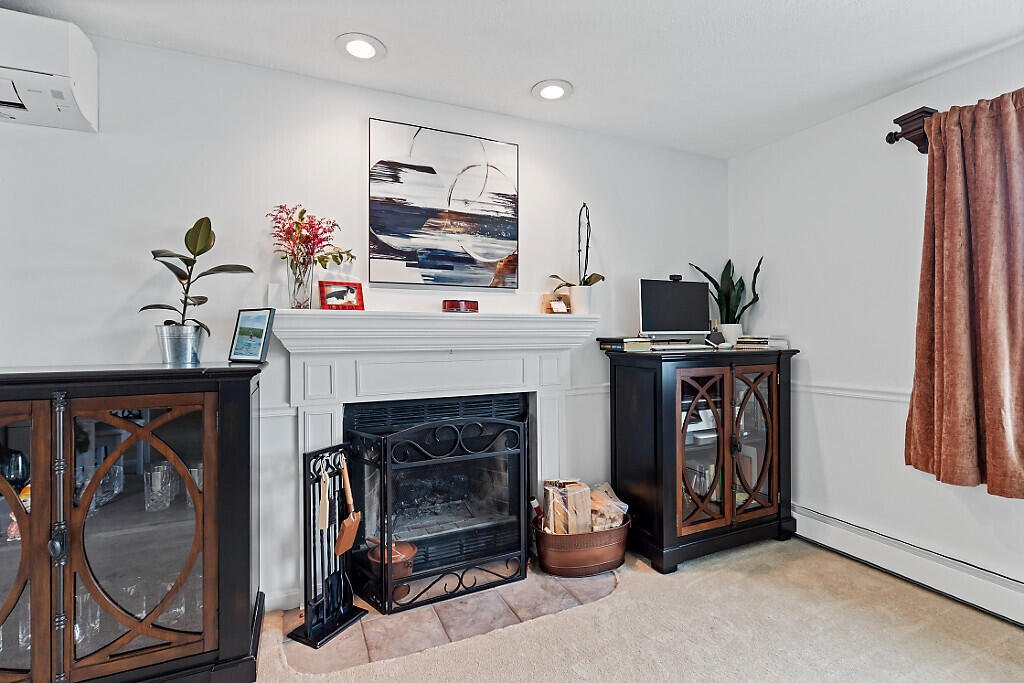 8 Kyle Street Brunswick ME 04011