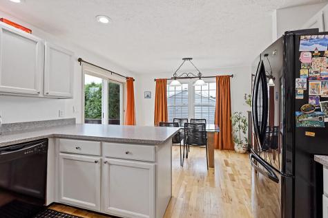 8 Kyle Street Brunswick ME 04011