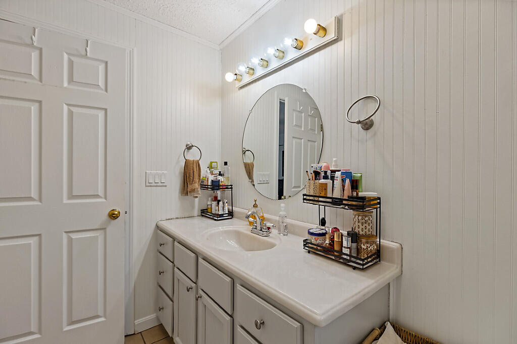 8 Kyle Street Brunswick ME 04011