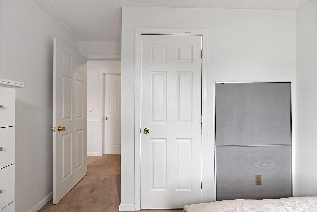 8 Kyle Street Brunswick ME 04011