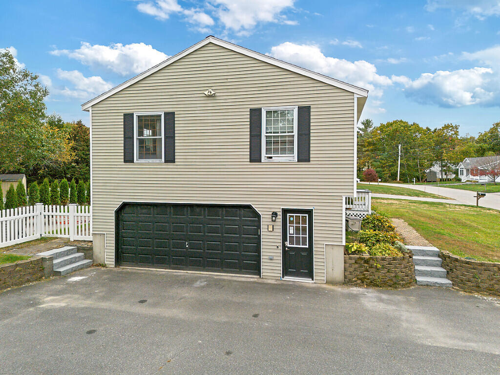 8 Kyle Street Brunswick ME 04011