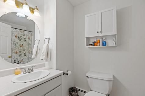 8 Kyle Street Brunswick ME 04011