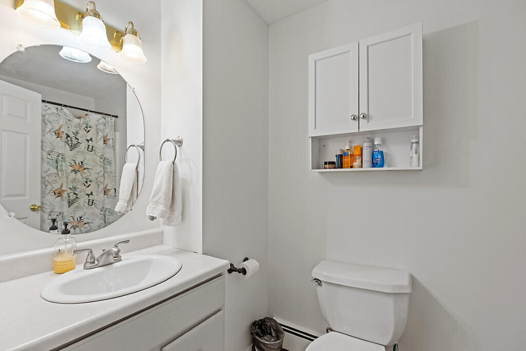 8 Kyle Street Brunswick ME 04011