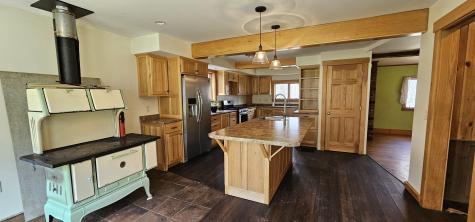 508 Mile Hill Road New Sharon ME 04955