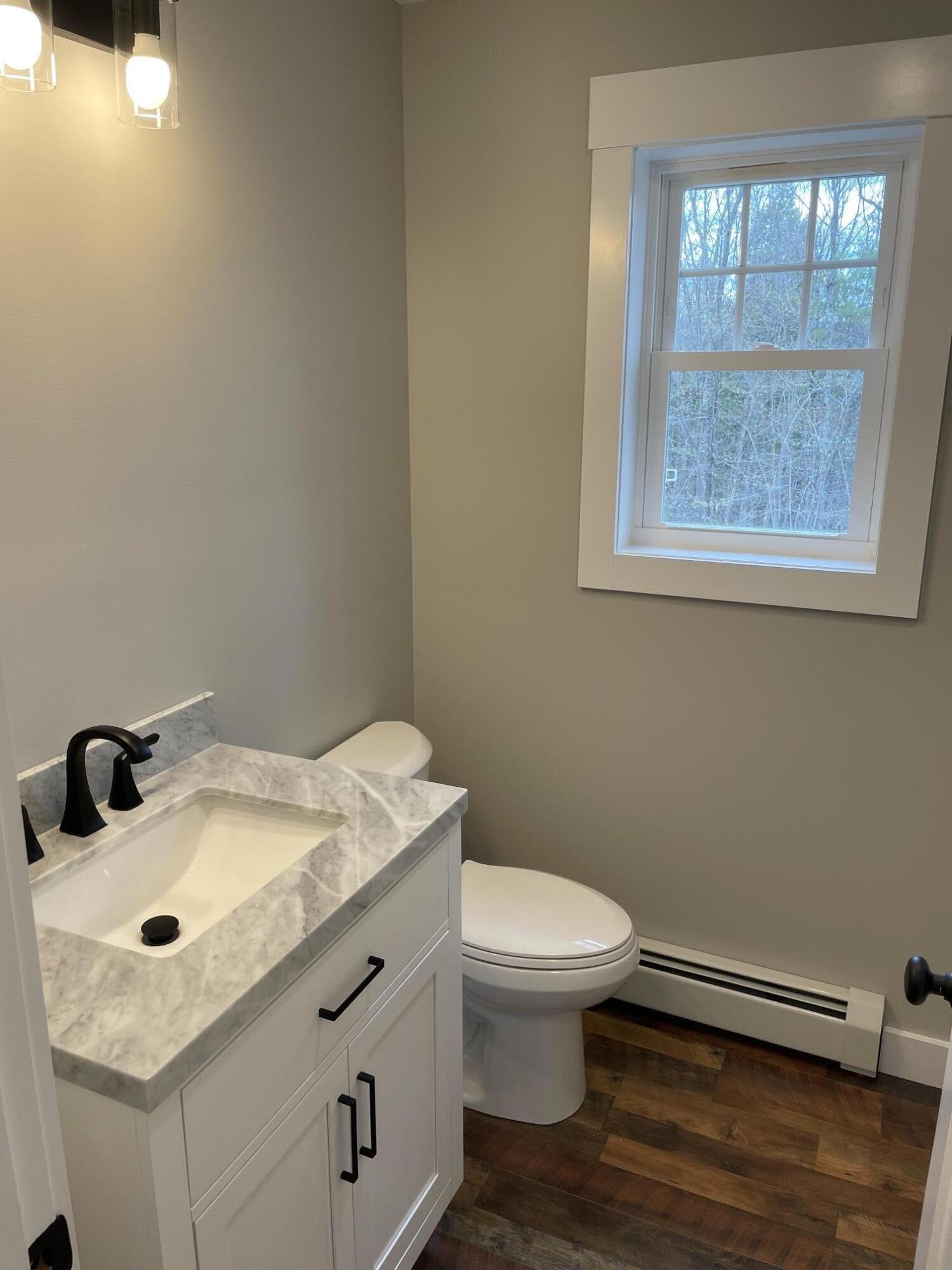 201 Dunton Road Naples ME 04055