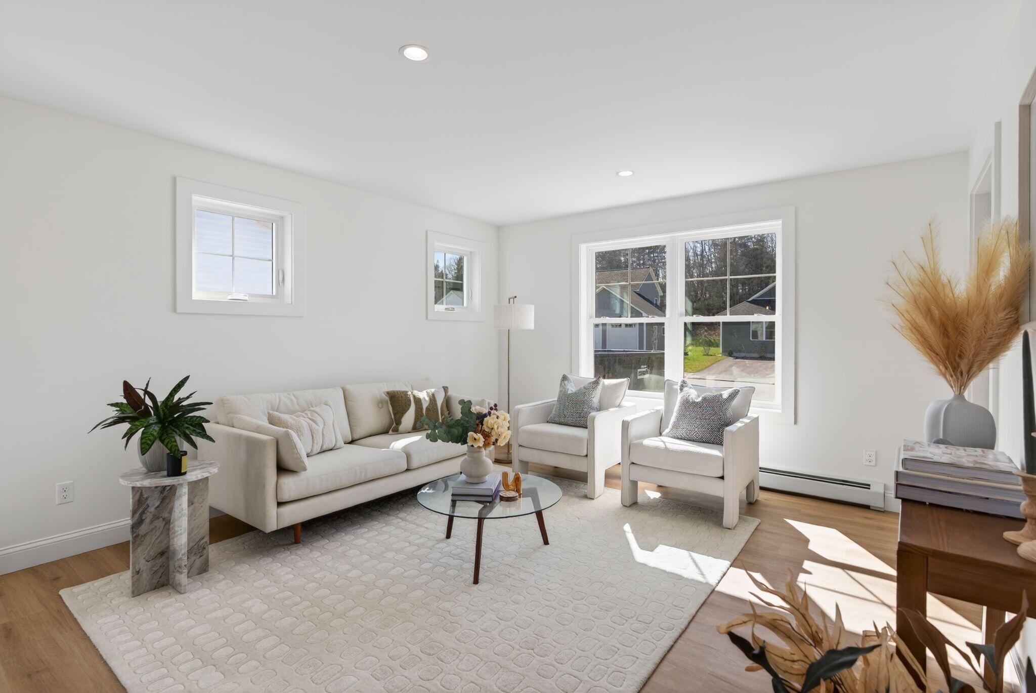 12 Feldspar Lane Cumberland ME 04021