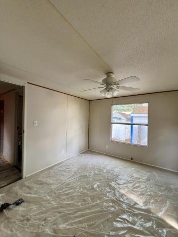 21 Holiday Lane Standish ME 04084