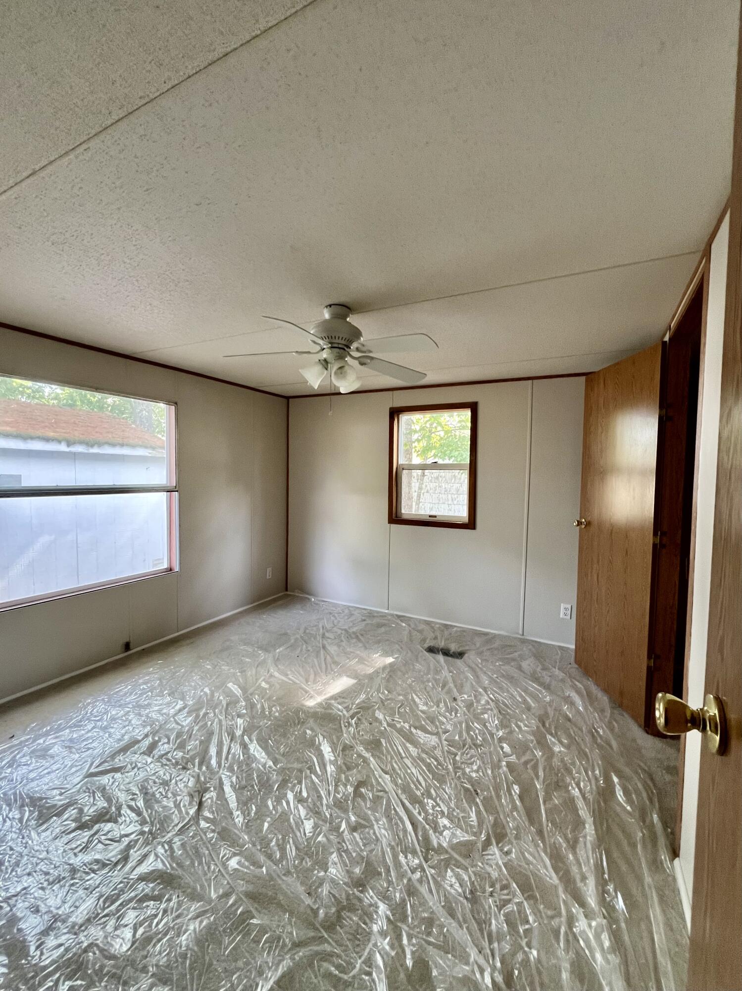 21 Holiday Lane Standish ME 04084