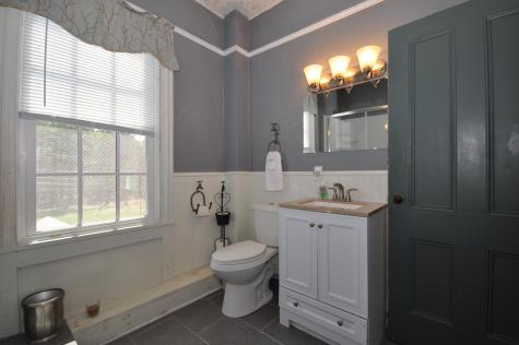 225 W Main Street Searsport ME 04974