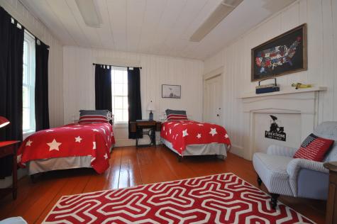 225 W Main Street Searsport ME 04974