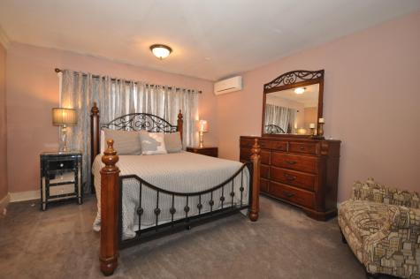 225 W Main Street Searsport ME 04974