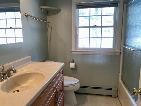 16 Ridge Road Waterville ME 04901