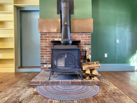 16 Ridge Road Waterville ME 04901