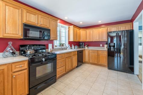 686 Brighton Hill Road Minot ME 04258