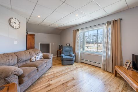 686 Brighton Hill Road Minot ME 04258