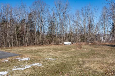 686 Brighton Hill Road Minot ME 04258