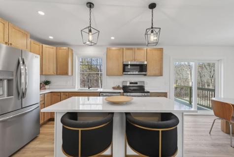 9 Shepherd Lane Windham ME 04062