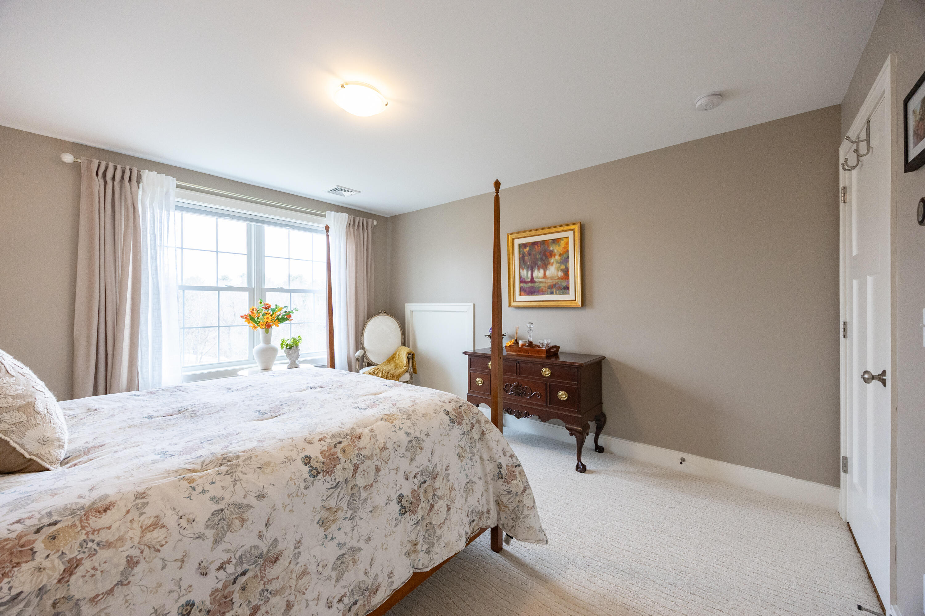 8 Grover Avenue Kittery ME 03904