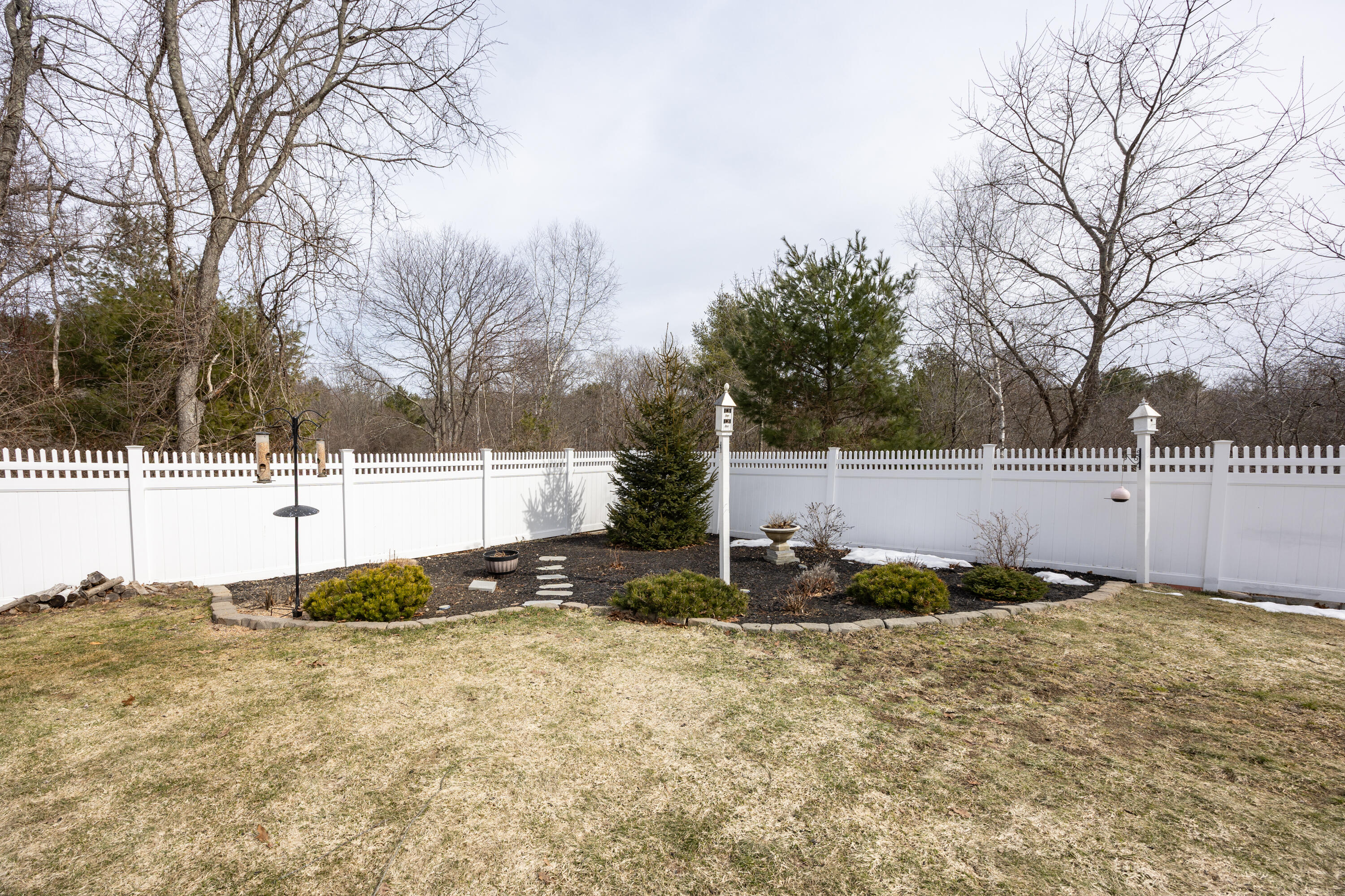 8 Grover Avenue Kittery ME 03904