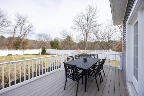 8 Grover Avenue Kittery ME 03904