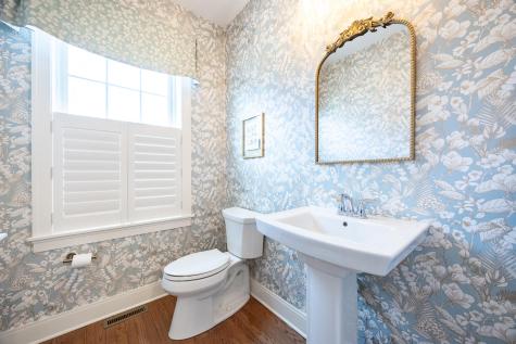8 Grover Avenue Kittery ME 03904