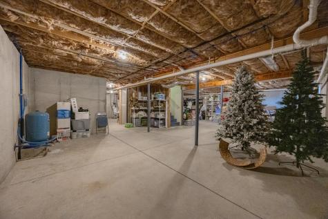 8 Grover Avenue Kittery ME 03904