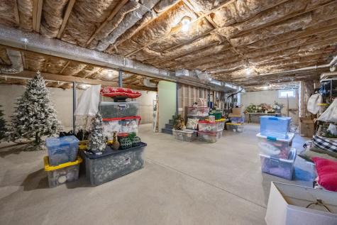 8 Grover Avenue Kittery ME 03904