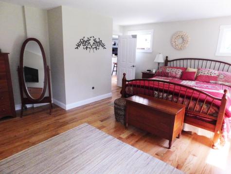 16 Higgins Drive Kennebunk ME 04043