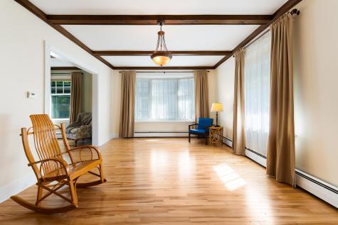 81 Highland Avenue Auburn ME 04210