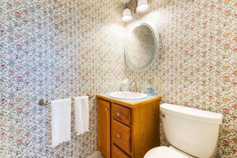 81 Highland Avenue Auburn ME 04210