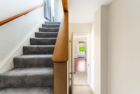 81 Highland Avenue Auburn ME 04210