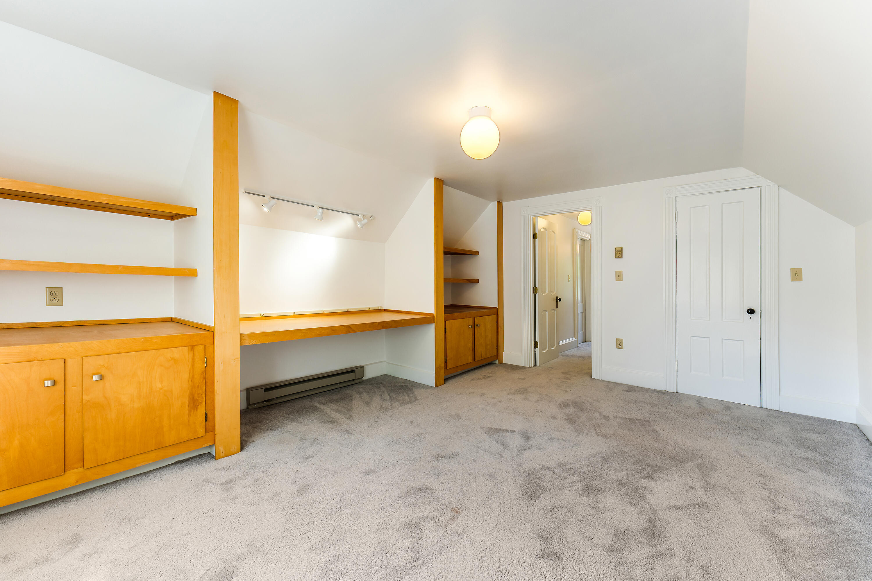 81 Highland Avenue Auburn ME 04210