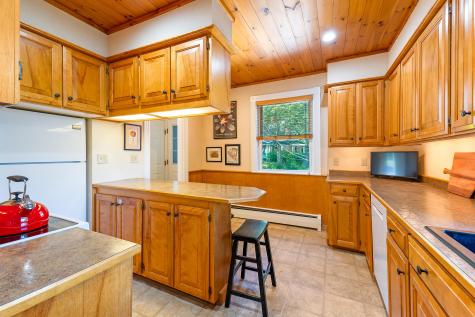 81 Highland Avenue Auburn ME 04210