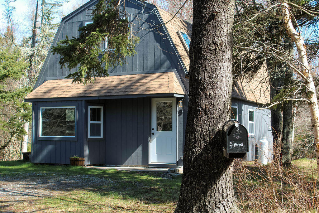 5 Abigail Rock Rd Road Vinalhaven ME 04863