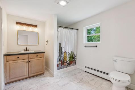 115 Main Street Bowdoinham ME 04008